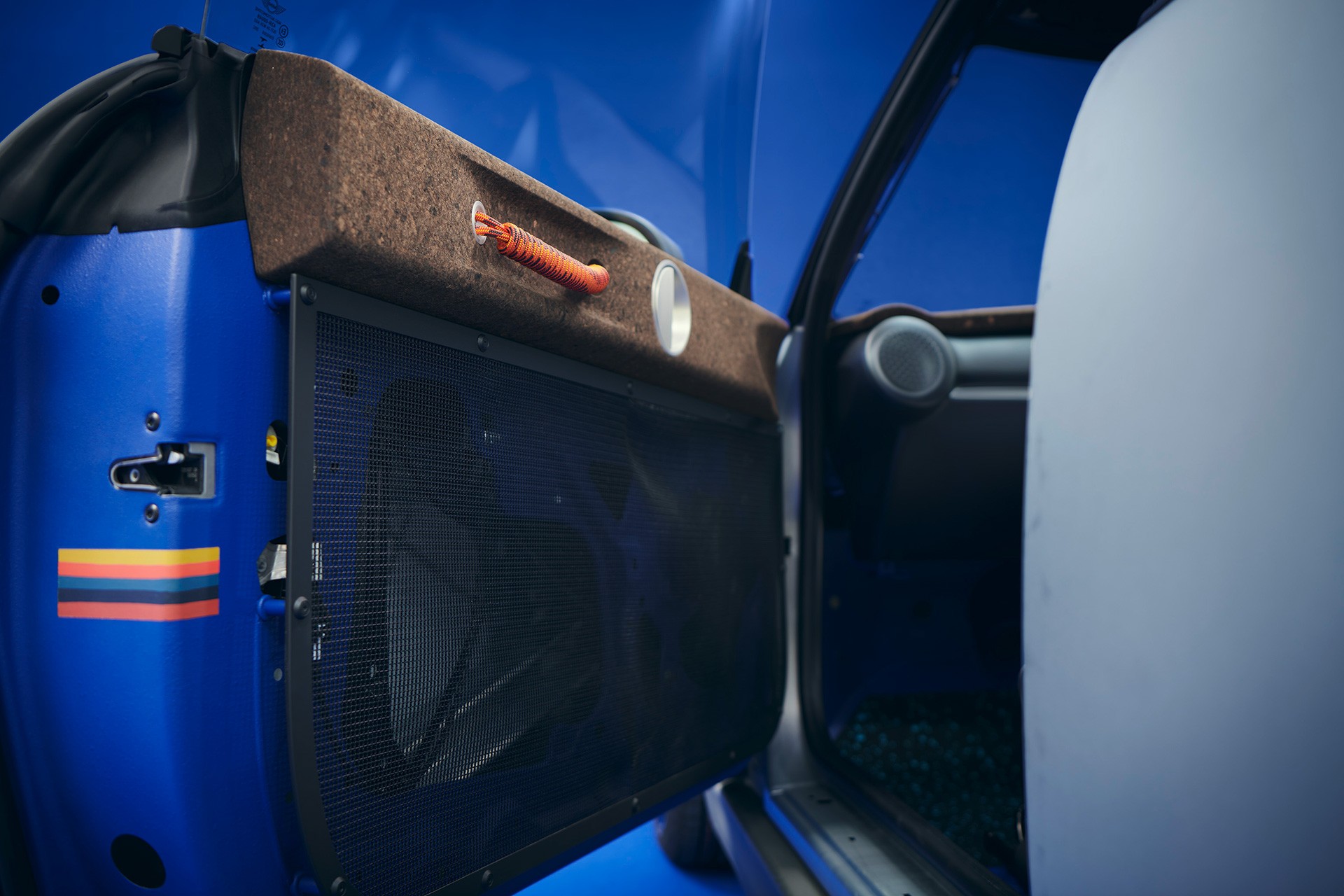 MINI STRIP Door interior